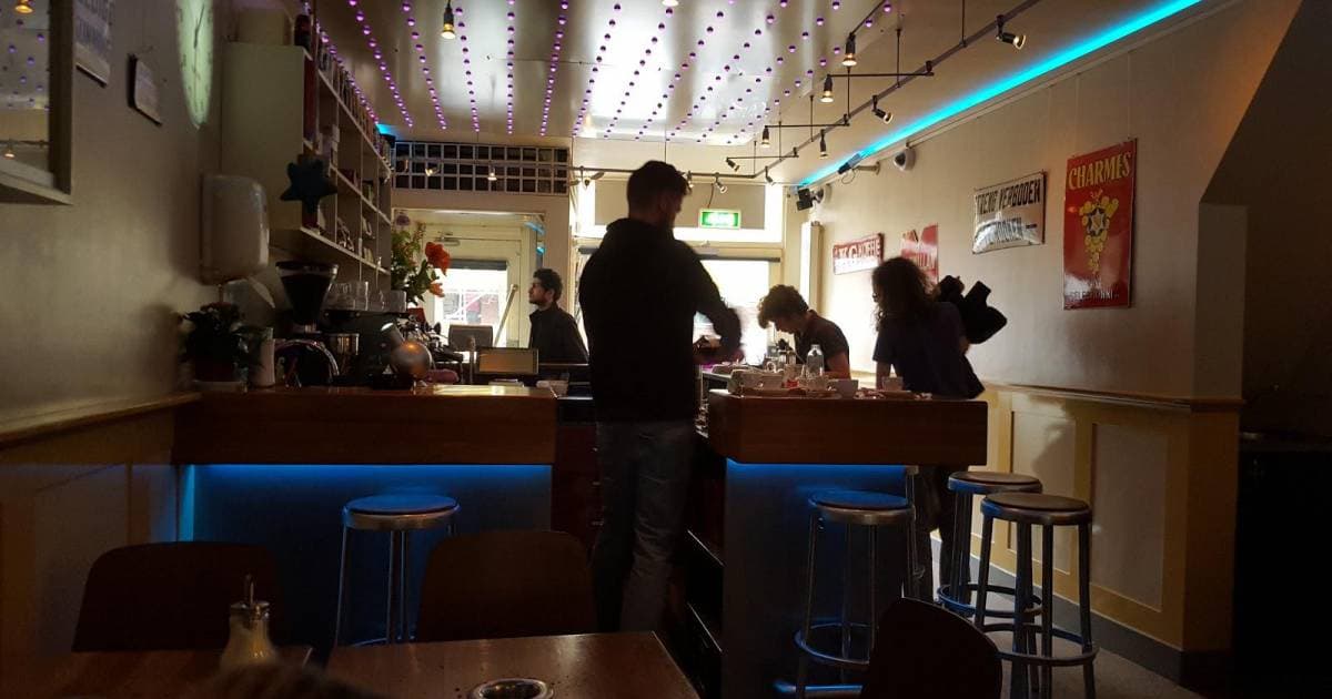 Coffeeshop Maximillian