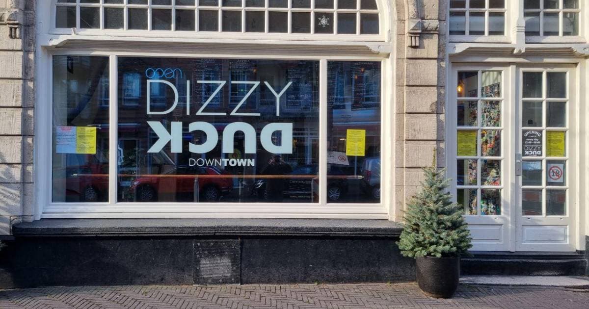 Coffeeshop Dizzy Duck Downtown