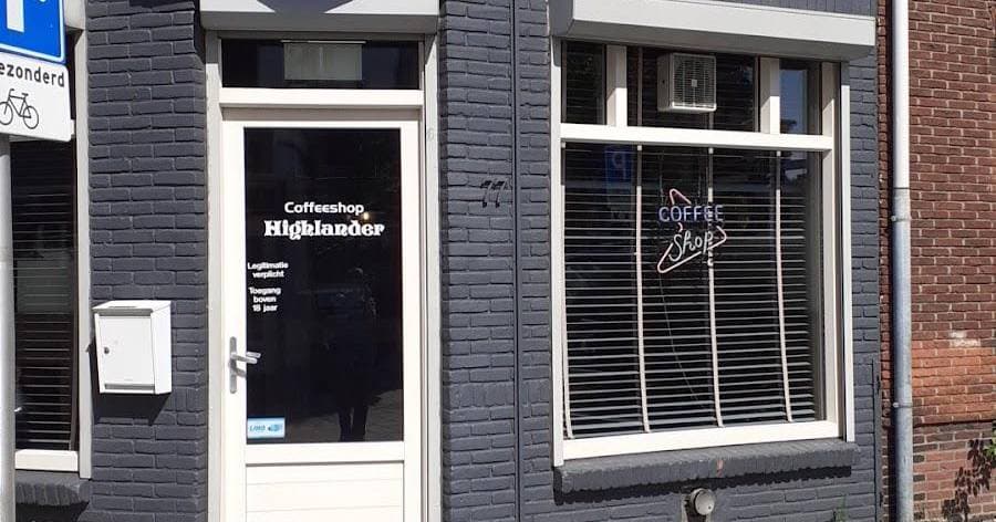 Coffeeshop Highlander