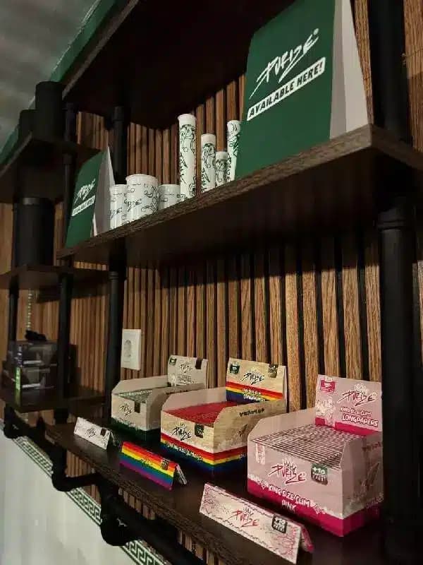 Basic Hemp's Royals Club CSC (weed club)