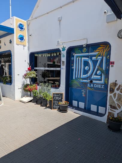 La Diez weed club Lanzarote