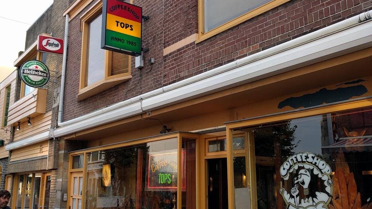 Tops Coffeeshop 2