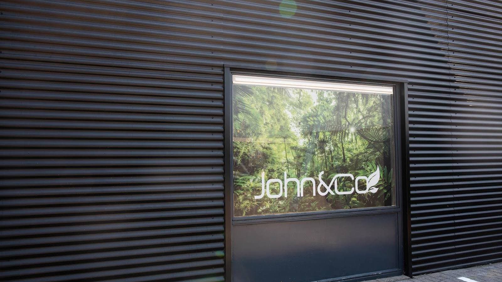Coffeeshop John & Co. 2