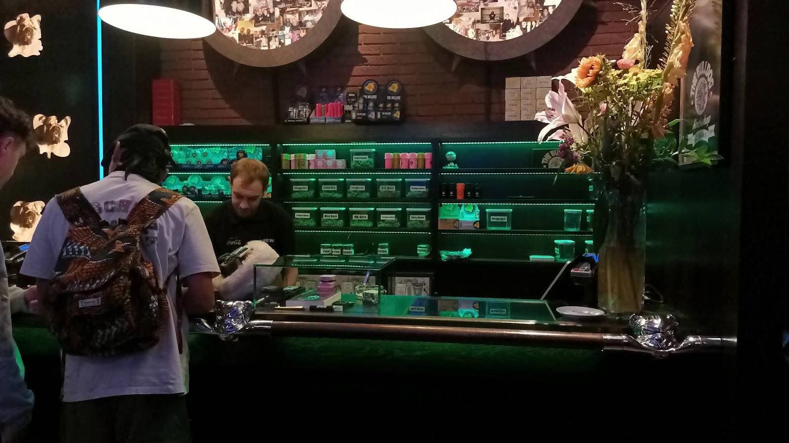 The Bulldog Rockshop Coffeeshop 5