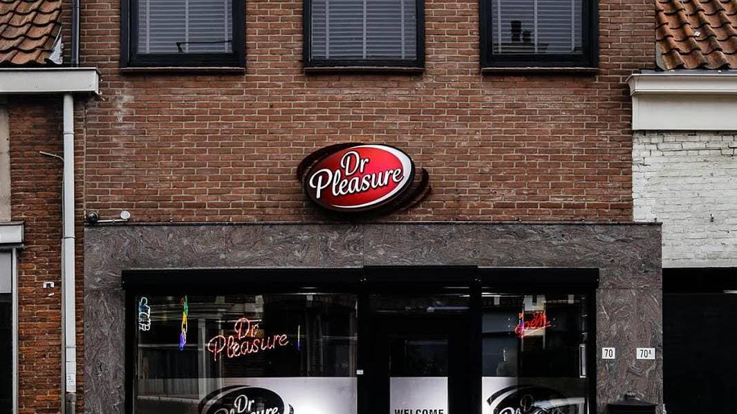 Coffeeshop Dr Pleasure 4
