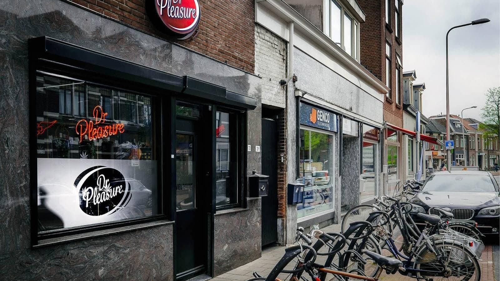 Coffeeshop Dr Pleasure 5